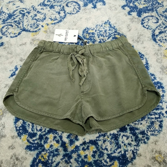 Pistola Dolphin Hem Drawstring Shorts Olive Green - Picture 3 of 7
